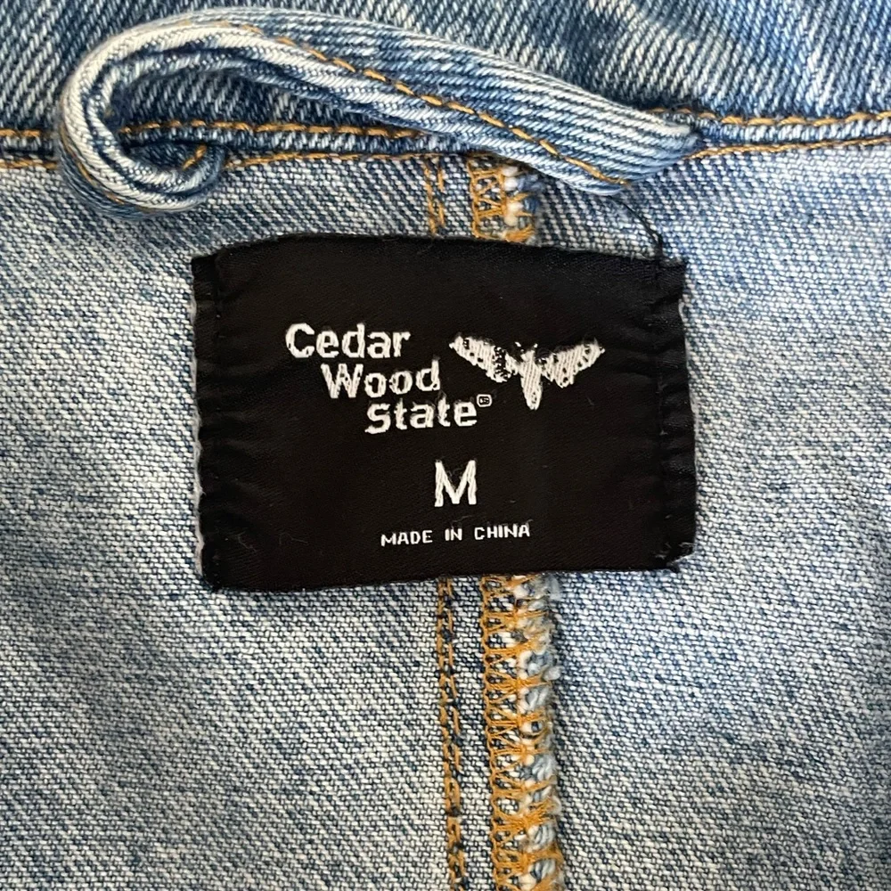 Jean Jacket - Picture 4 of 5